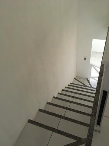 Casa para venda possui 130 metros quadrados e 3 quartos em Lagoa Redonda - Fortaleza - CE - Foto 9