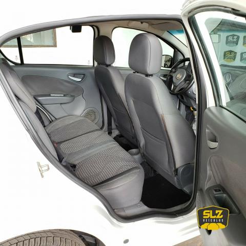 Fiat palio 2014/2014 1.4 mpi attractive 8v flex 4p manual - Foto 8