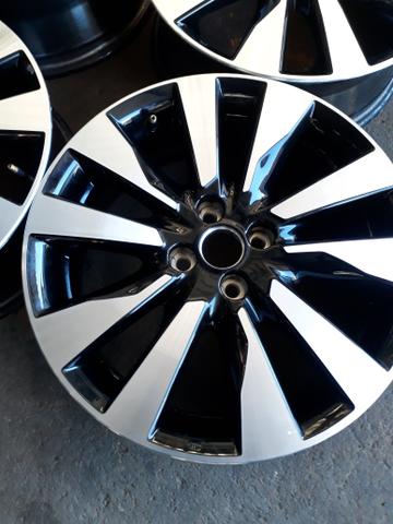 Roda aro 17 Nissan Kicks (original) - Foto 4