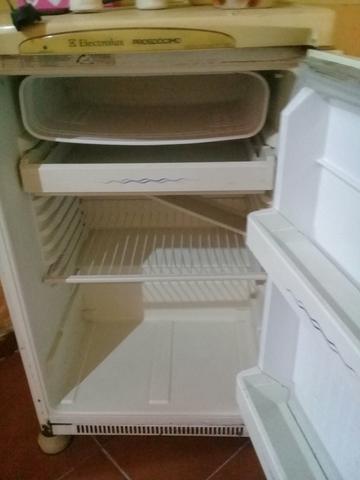 Frigobar usado