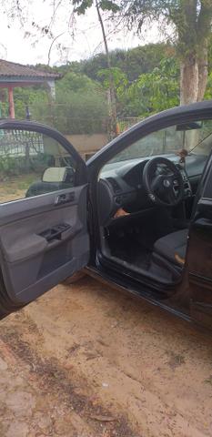 Vendo ou troco por saveiro - Foto 4