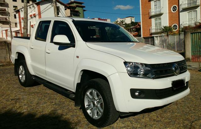 Amarok Trendline Dupla 180cv automática