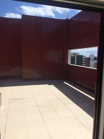 Cobertura gardem na ponta verde com 2/4 próximo à praia - Foto 2