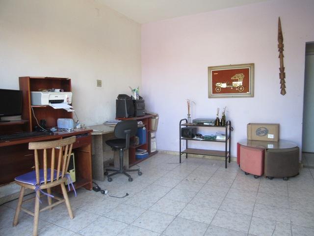 Excelente casa com 03 pavimentos! - Foto 18