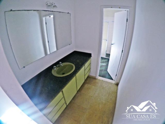Casa duplex - 7 quartos - com uma linda vista panorâmica para praia de manguinhos - Foto 9