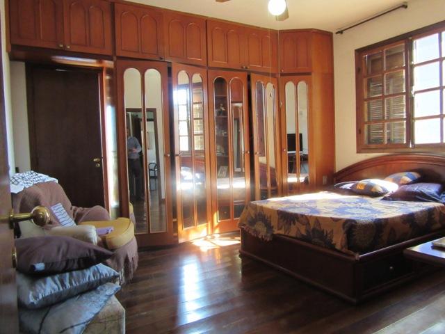 Excelente casa com 03 pavimentos! - Foto 10