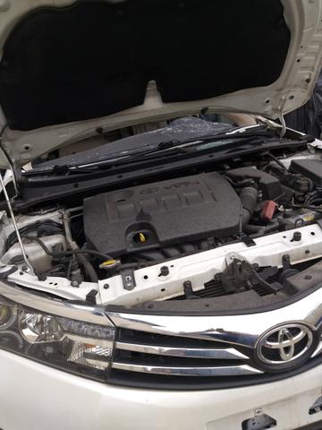Corolla 2015 sucata