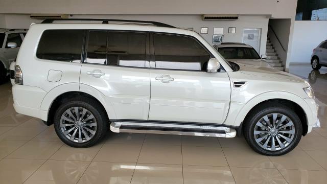 Pajero full hpe 3.2 4x4 diesel 5p aut - Foto 5