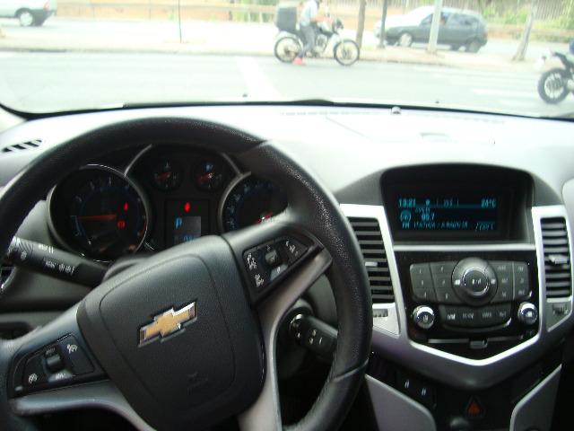 Gm cruze 1.8 lt 16v flex 4p automático - Foto 9