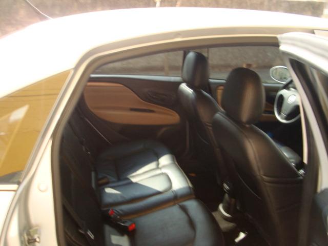 Fiat linea 1.8 absolute 16 v flex - Foto 10