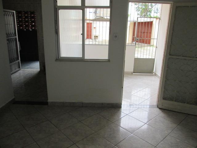 Ótima Casa Linear com 2 Quartos e Terraço em Guadalupe - Foto 9