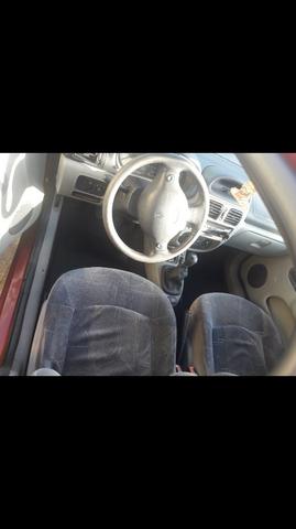 Clio sedan super conservado - Foto 3