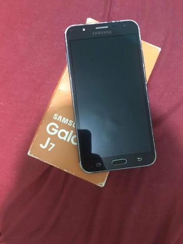 Galaxy j7 - Foto 2