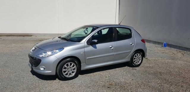 Peugeot 207 automático