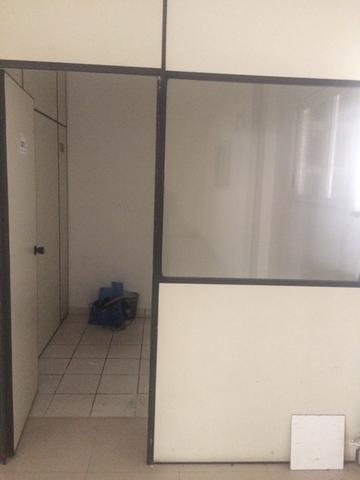 Divisorias eucatex com vidro - Foto 4