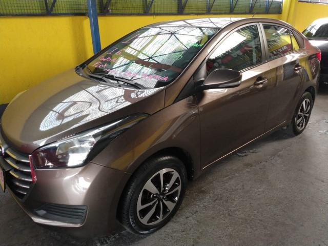 HB20 sedan 1.6 flex ano 2016 completo revisado lindo - Foto 10