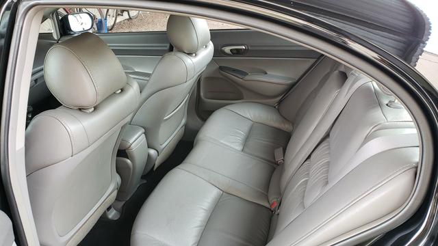 Honda Civic Lxs 2010; 1.8 flex; impecável - Foto 3