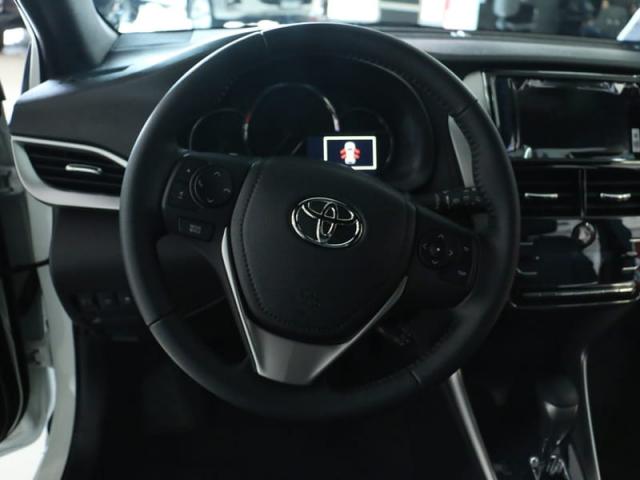 TOYOTA YARIS HATCH XS AT 19/20 - Foto 8