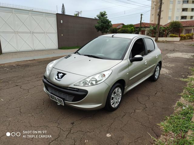 Peugeot 207 xr 2011 1.4