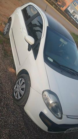Fiat Punto 1.4 attractive ano 2012/2013 - Foto 8