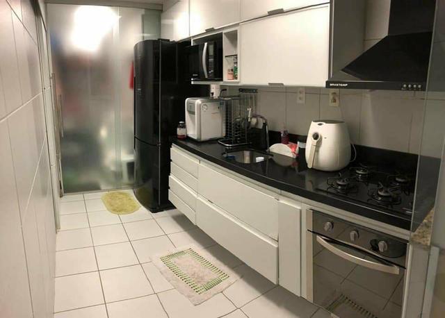 Vendo apto com 2 quartos | todo Projetado | vista mar - Foto 2
