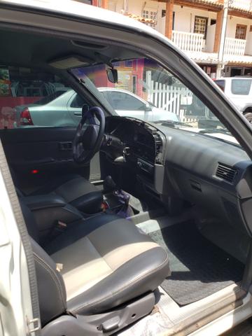 Vendo hilux 99 2.8 cabine dupla - Foto 7