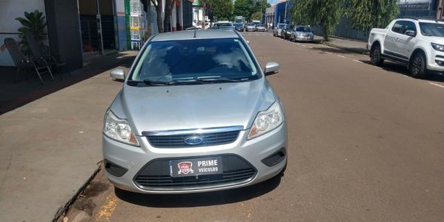Ford Focus 1.6 GLX _ Aceito Carro de Menor valor - Foto 4
