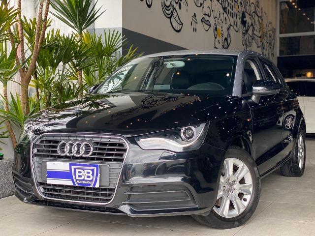 Audi A1 1.4 Tfsi Sportback Attraction 16V 122CV Gasolina 4P S-Tronic 2014