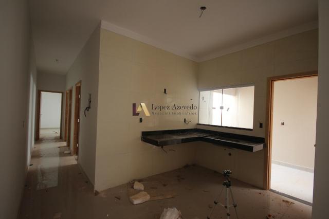 Casa 3/4, pé direito duplo porcelanato no Cerejeiras!! - Foto 12