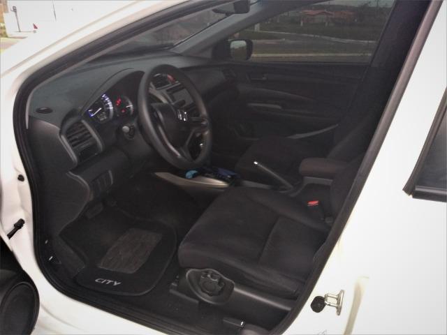 Honda City LX Flex Automático 2013/2014 - Foto 9