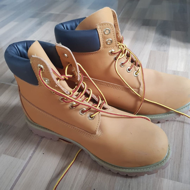 bota beeton feminina