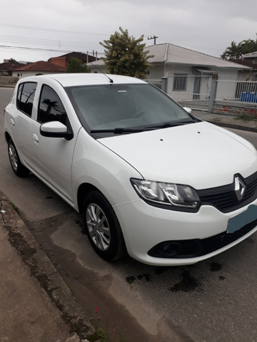 Renault Sandero, único dono Joinville