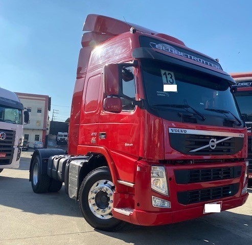 VOLVO FM 370 GLOBETROTTER 4X2 ANO 2013