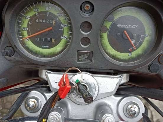 0045 HONDA 150 TITAN MIX