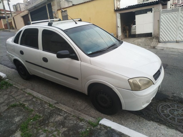 CORSA SEDAN 1.8 2003/2004 KM 270.000 / ACEITO TROCAS