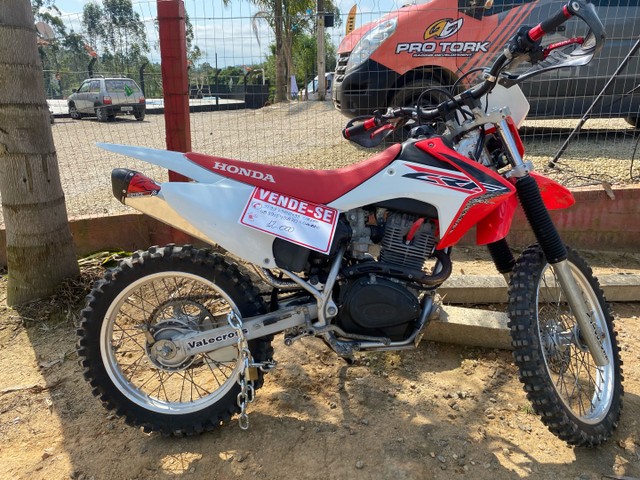 HONDA CRF 230 F