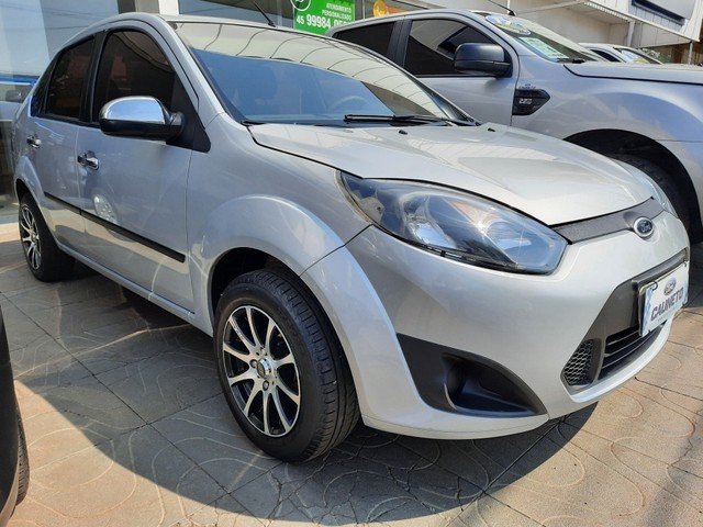 FORD FIESTA SEDAN SE 1.6 8V FLEX 4P