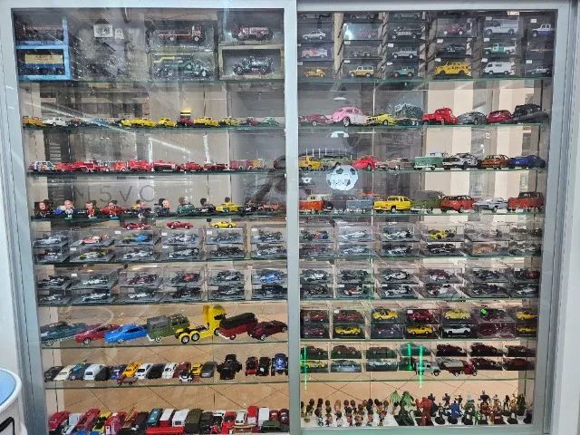Miniaturas colecionáveis  - Foto 3