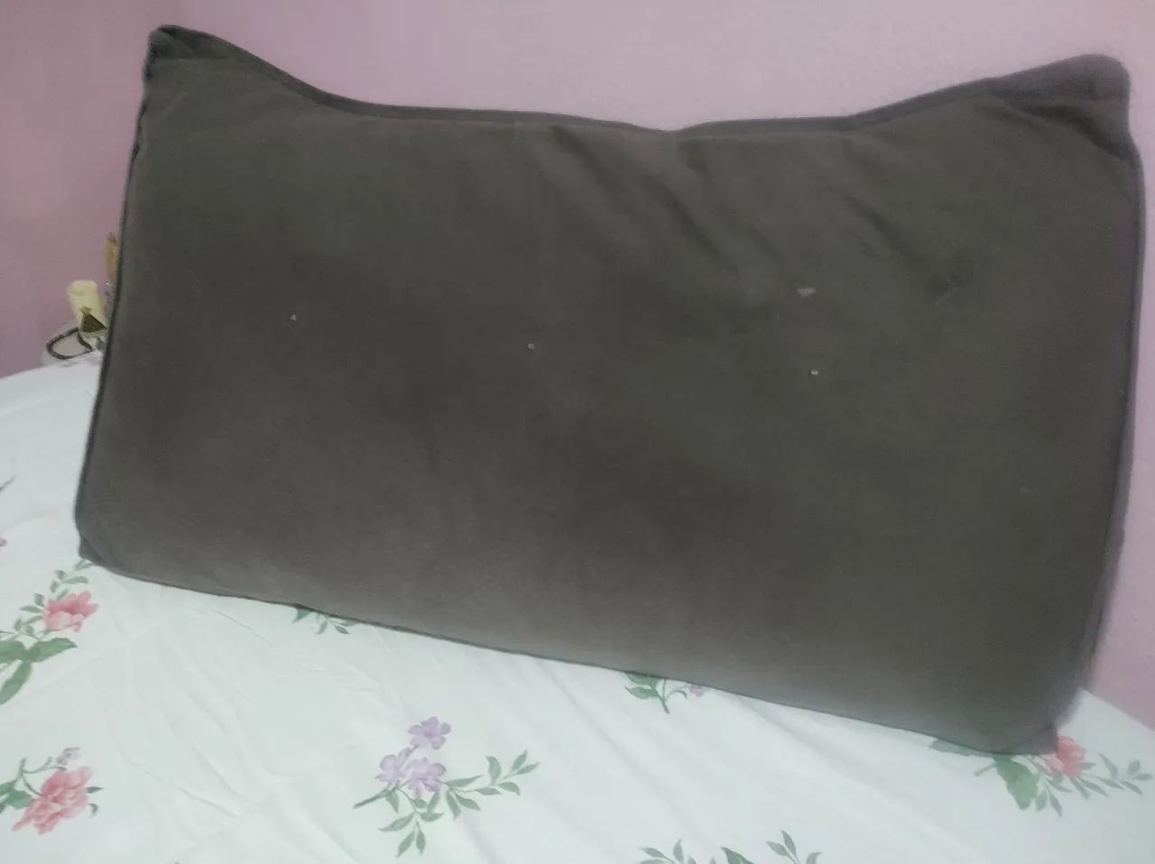 Almofada em Suede Bege encosto de cabeceira  - Foto 4