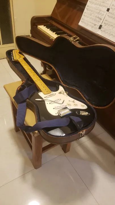 Parcelo 2x sem juros Stratosonic  geaninni anos 70  mais case único dono 100% original