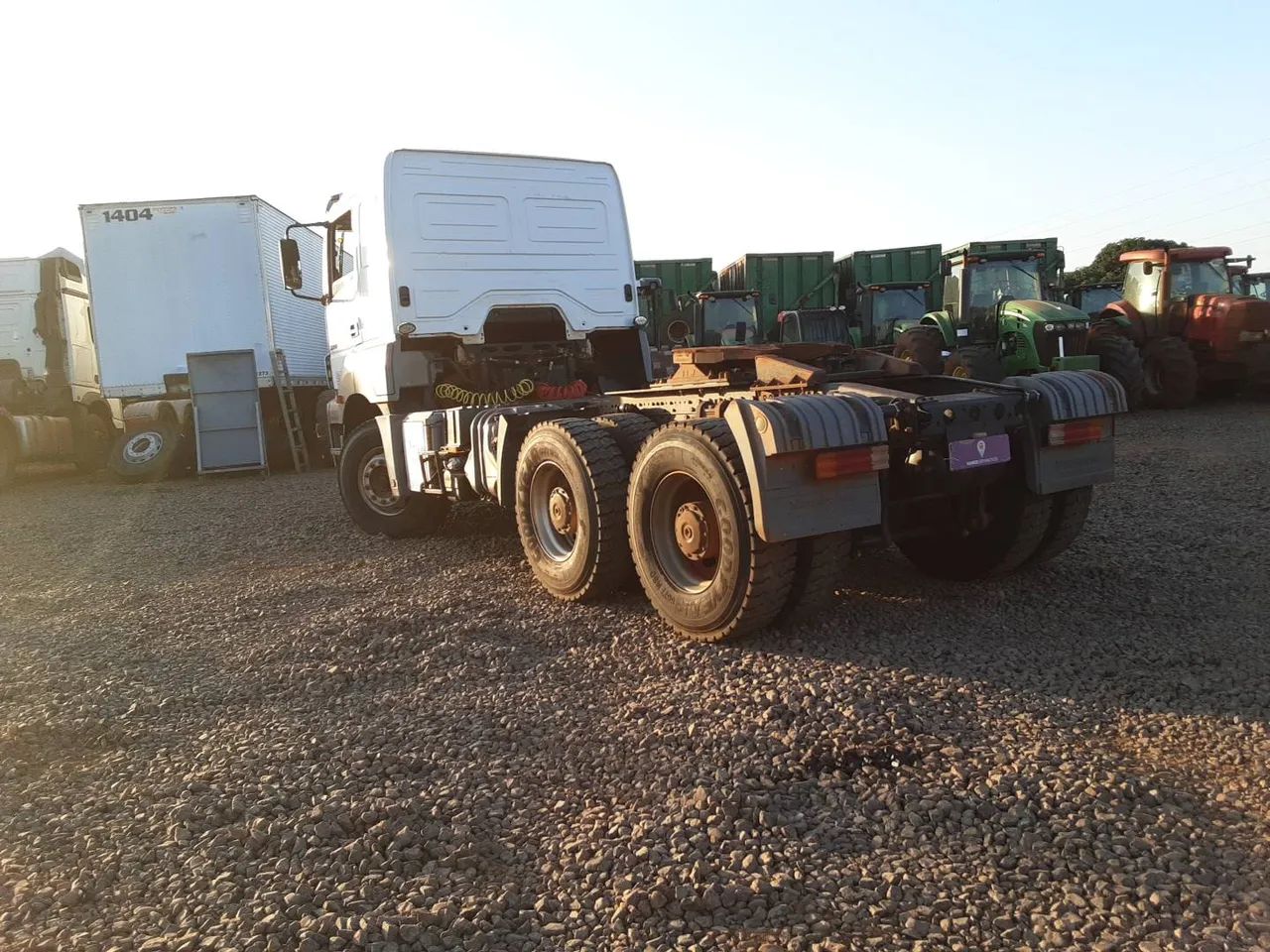 Mercedes-Benz Axor 3344 6X4 E5 2019/2020 - Foto 6