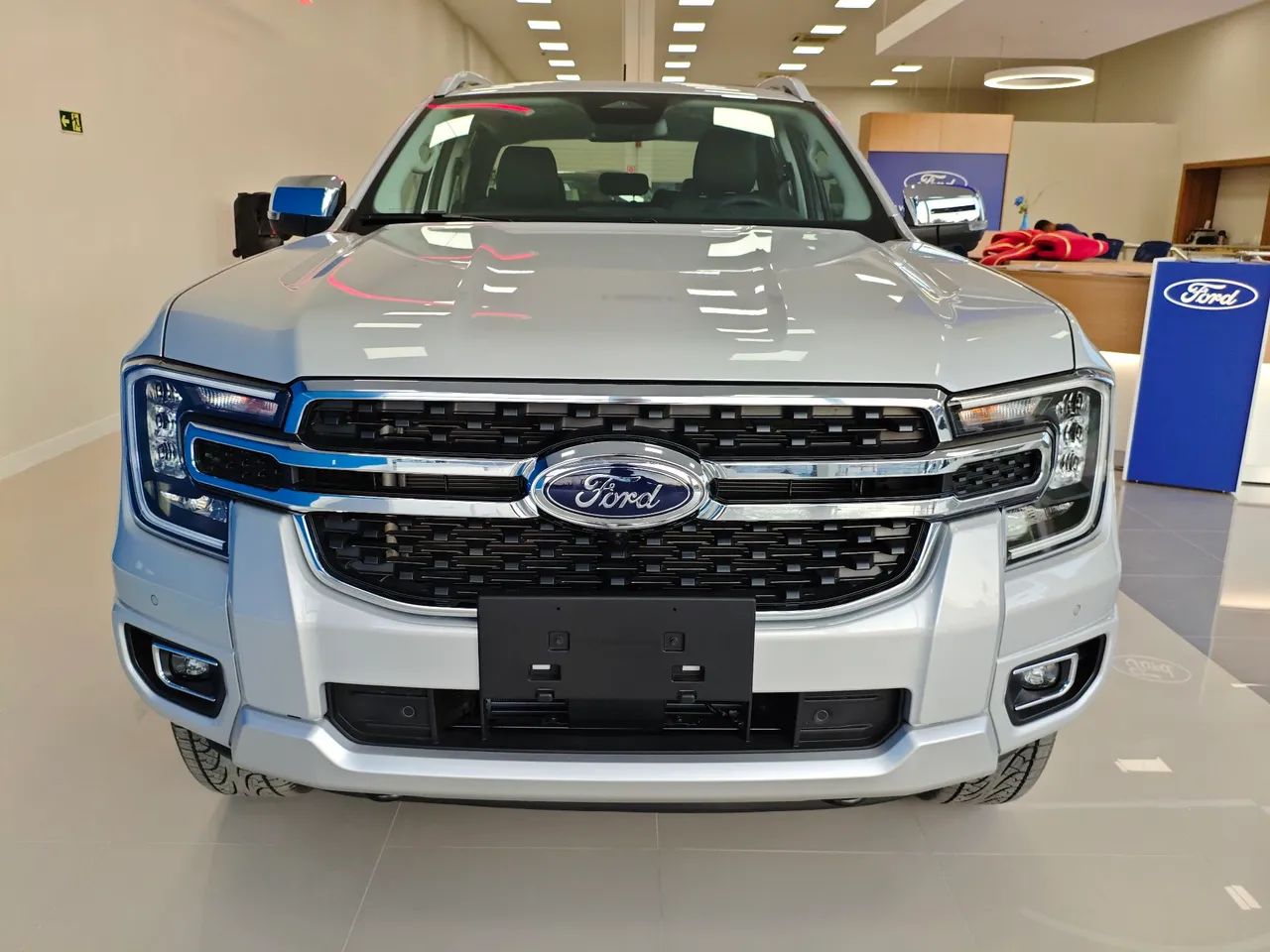 Ford Ranger LIMITED+ 3.0 V6 4X4 CD TB DIE AUT 2027