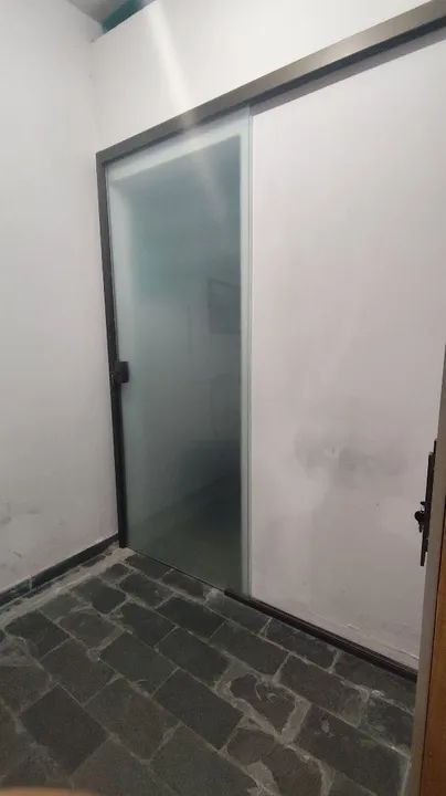 Porta de correr com kit bronze - Foto 2