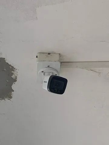 Instalação de Câmeras de vigilância e alarme - Foto 2