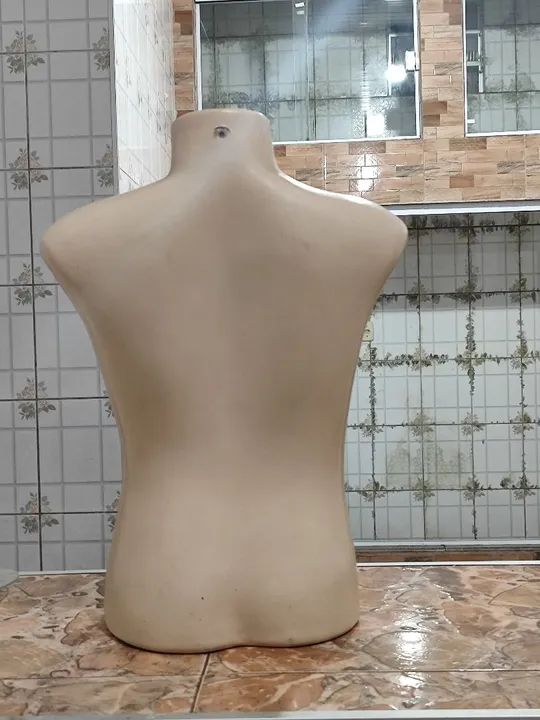 Manequins semi novos em perfeito estado  - Foto 2