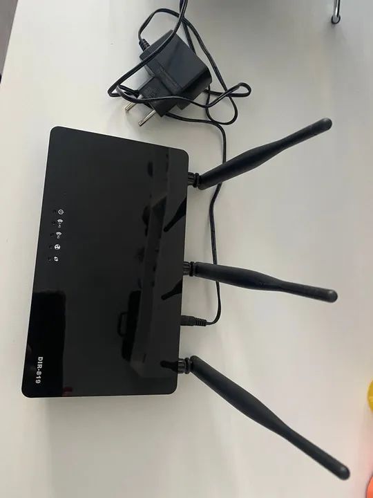 D-LINK DIR-819 DUAL BAND WI-FI ROUTER 2.4 GHZ AND 5 GHZ64385328436483122