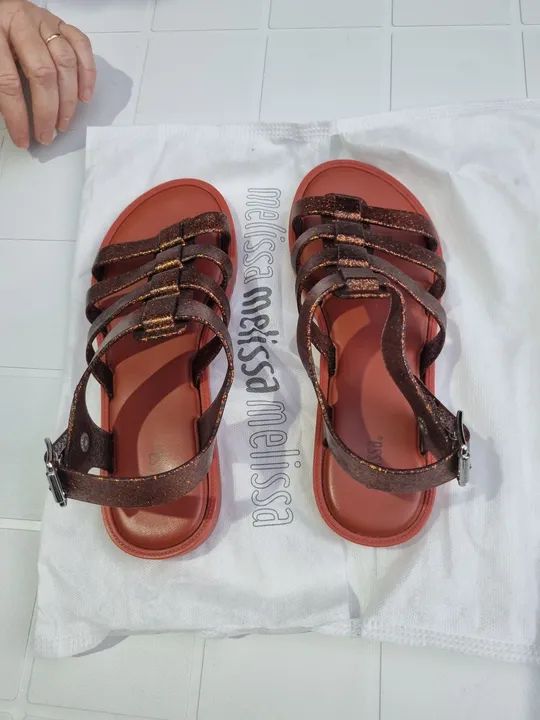 Sandália com Glitter Marrom - Foto 3