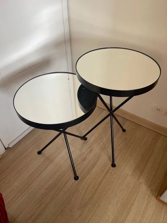 Conjunto de Mesa espelhada de canto - Foto 3