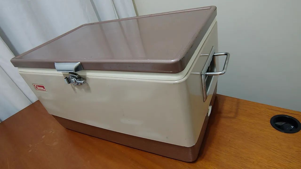 CAIXA TÉRMICA COLEMAN VINTAGE ORIGINAL ANOS 70 COM DRENO - Foto 3