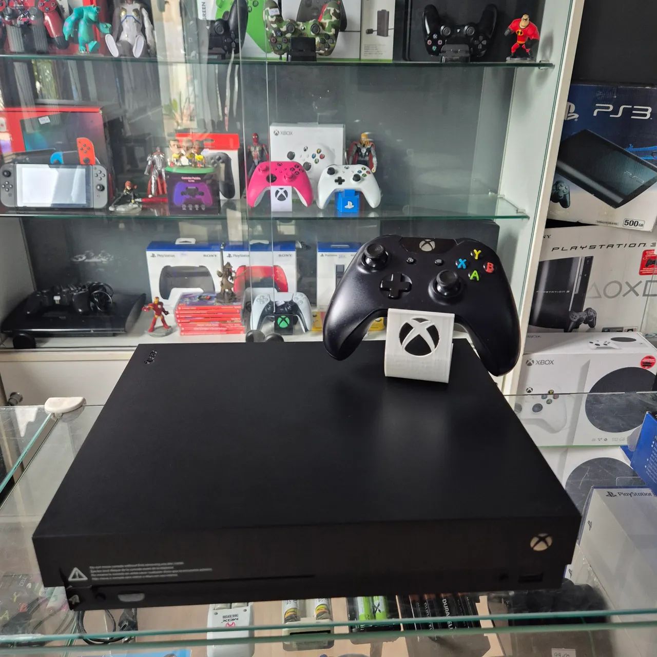 Xbox One X 4K, 1tb, Garantia, Aceito usado de entrada, Aceitamos Cartão ate 18x